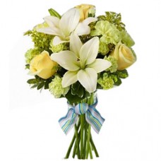 Titillating Bouquet of Lily, Roses & Carnations in Yellow Colour